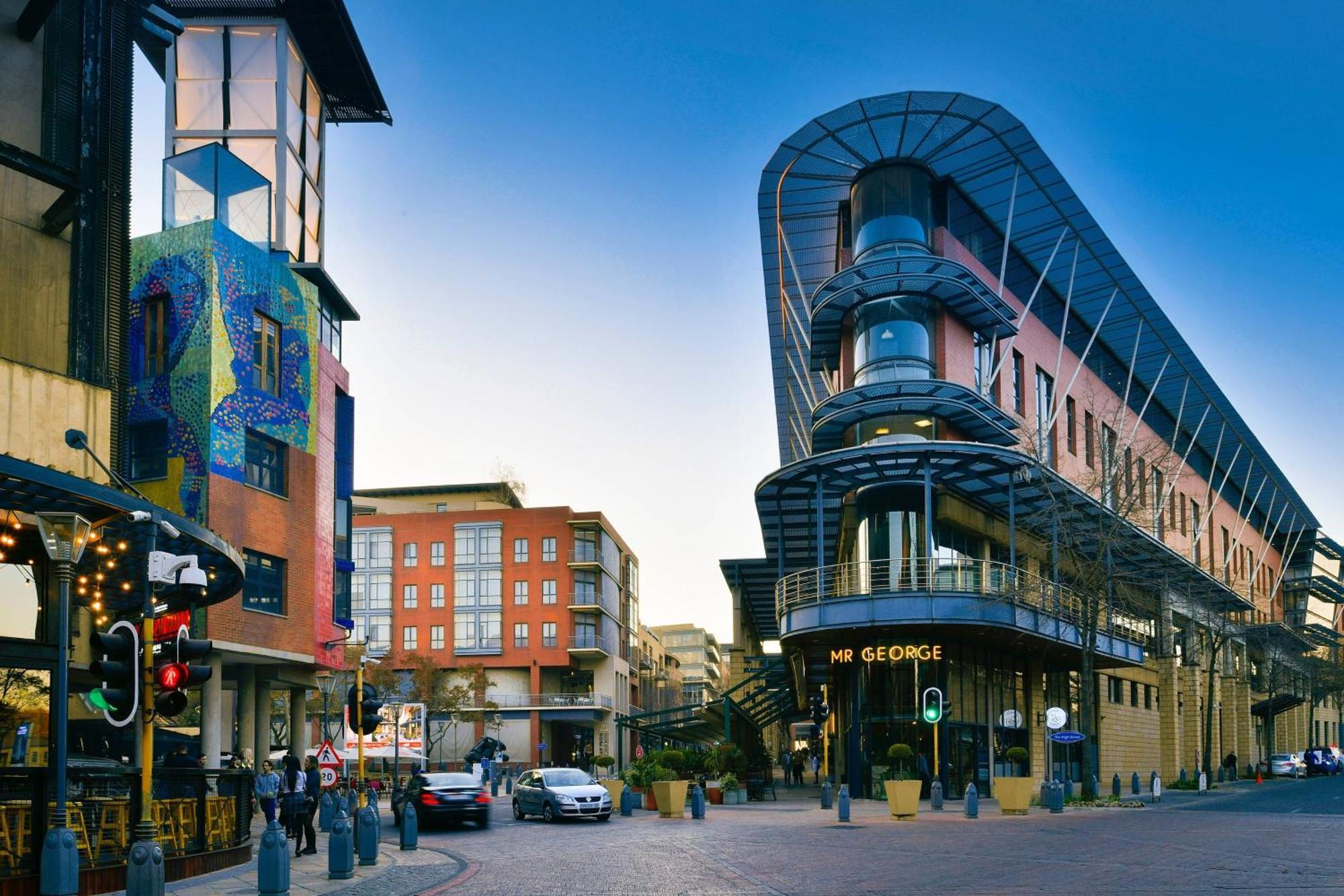 Johannesburg Marriott Hotel Melrose Arch Exterior photo